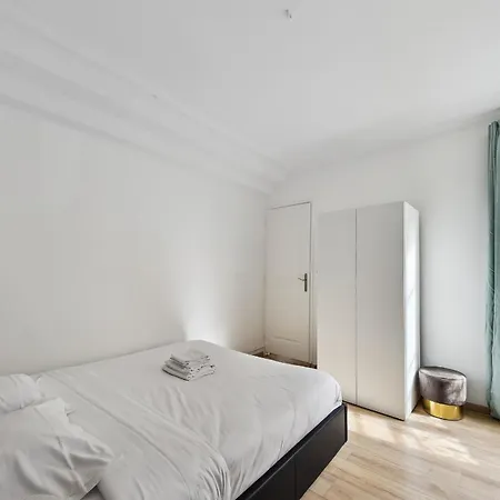Montmartre - 2br - Cityapartmentstay Apartmán *